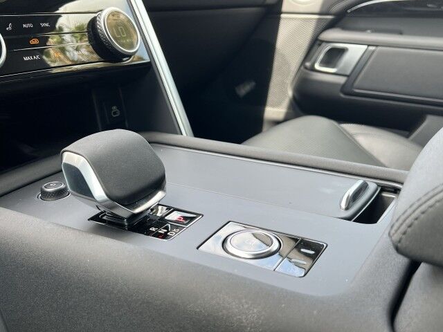 2025 Land Rover Discovery S San Juan TX