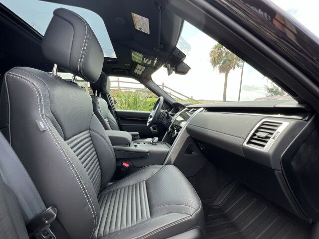2025 Land Rover Discovery S San Juan TX