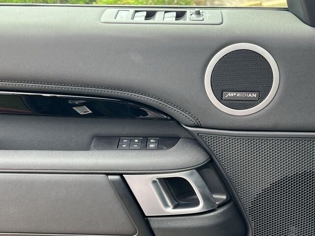 2025 Land Rover Discovery S San Juan TX