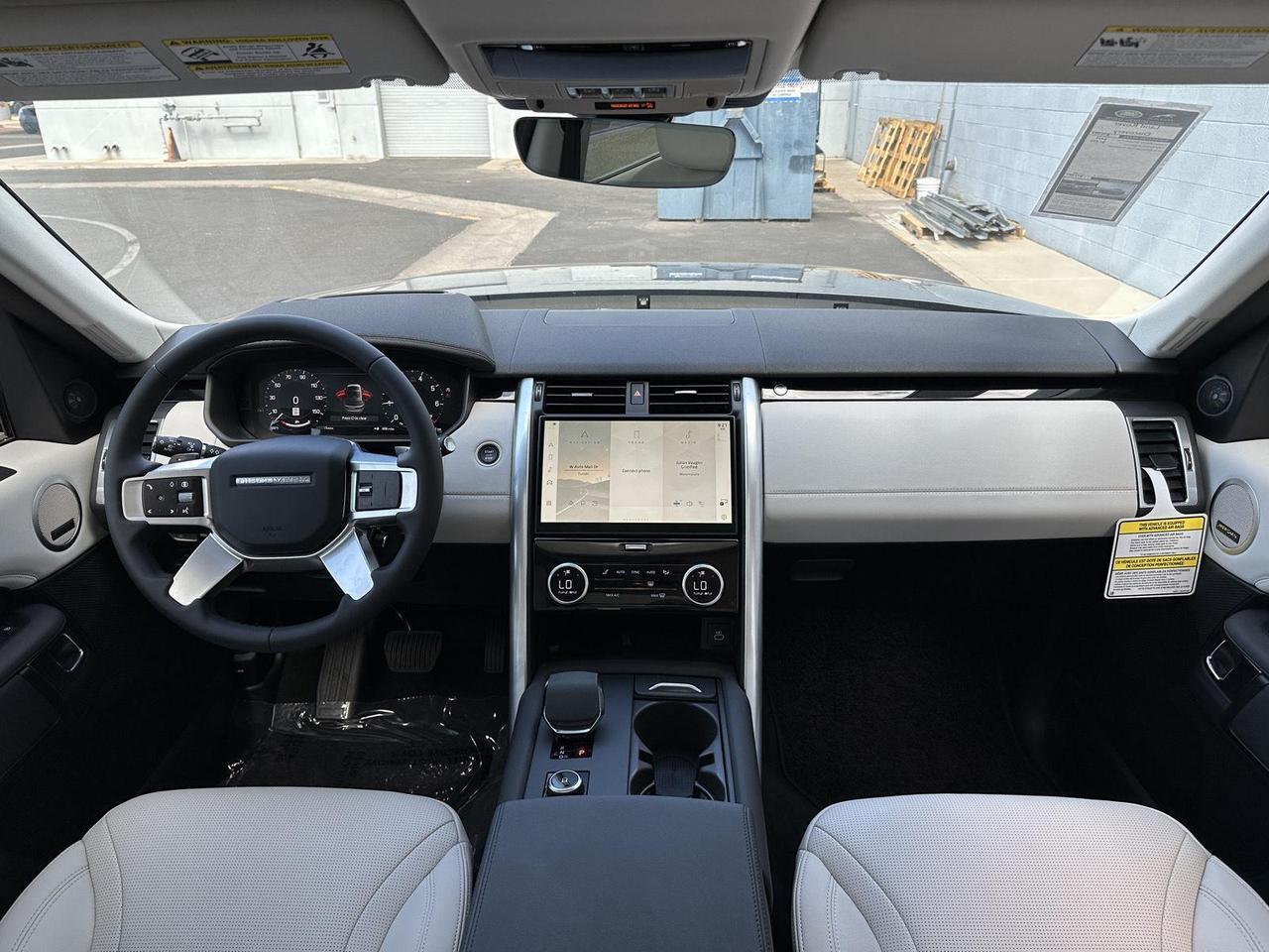 2025 Land Rover Discovery S Tucson AZ