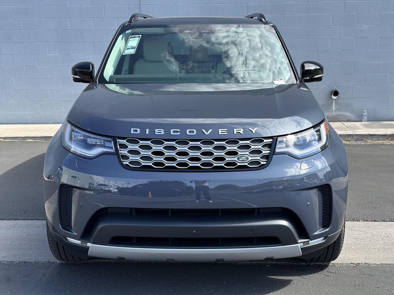 2025 Land Rover Discovery S Tucson AZ