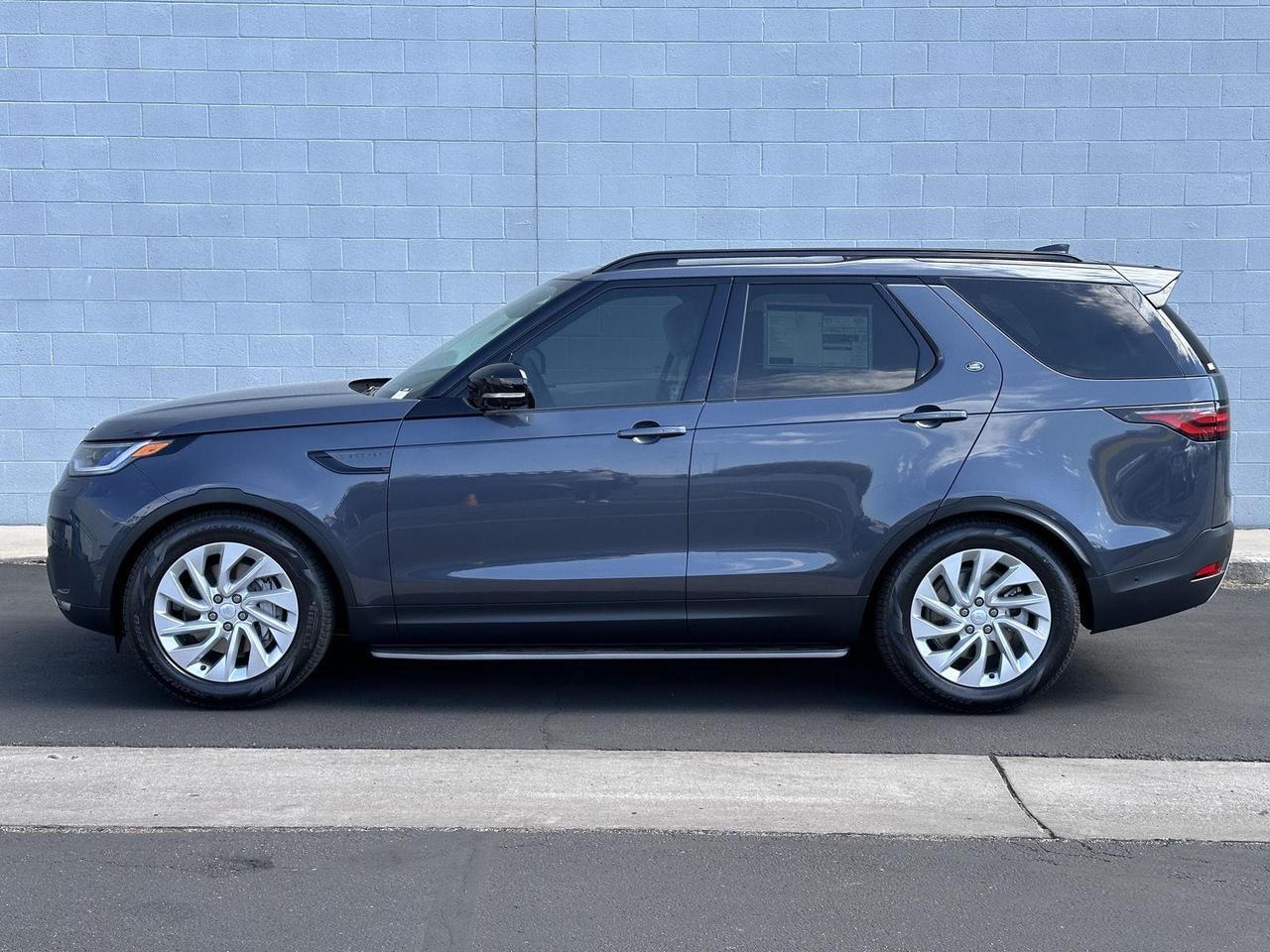 2025 Land Rover Discovery S Tucson AZ