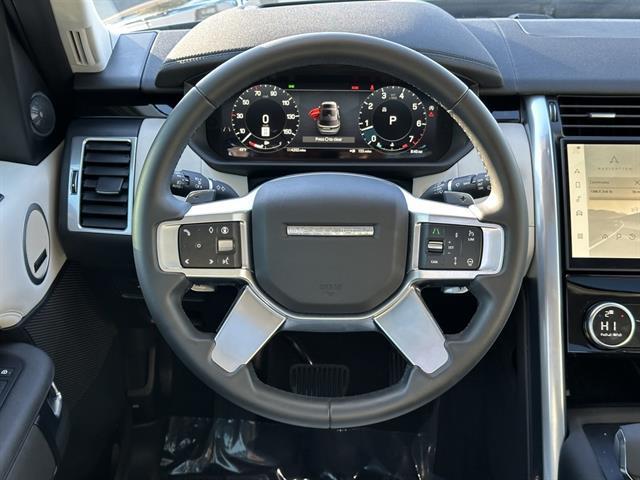 2025 Land Rover Discovery S Tucson AZ