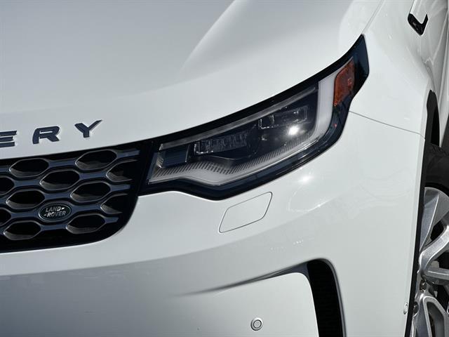 2025 Land Rover Discovery S