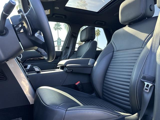 2025 Land Rover Discovery S Tucson AZ