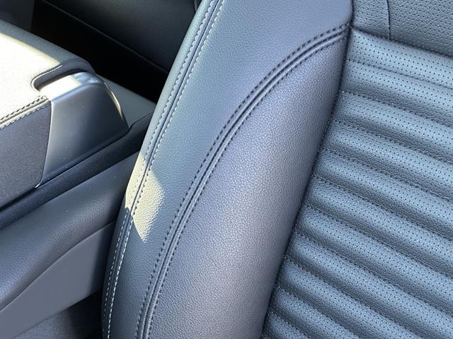 2025 Land Rover Discovery S Tucson AZ