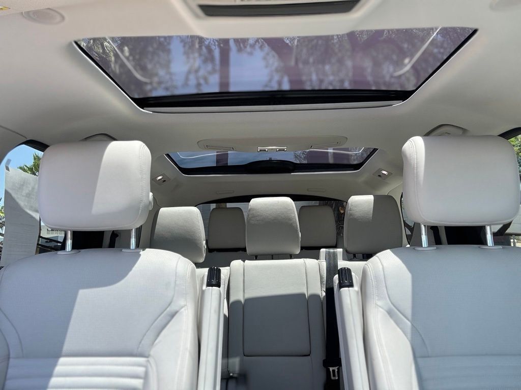 2025 Land Rover Discovery S Tucson AZ