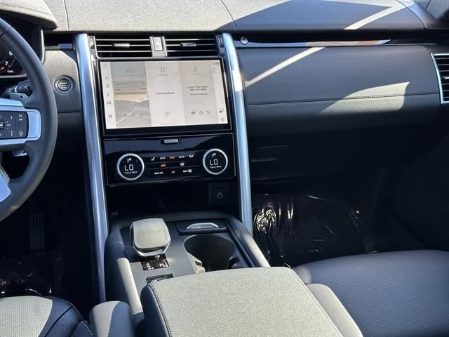 2025 Land Rover Discovery S Tucson AZ