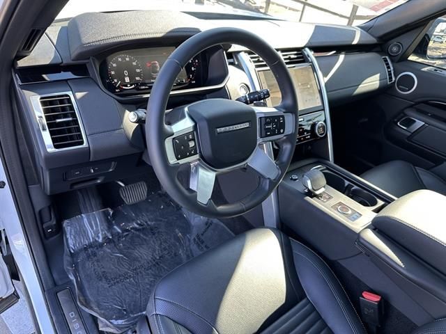 2025 Land Rover Discovery S Tucson AZ