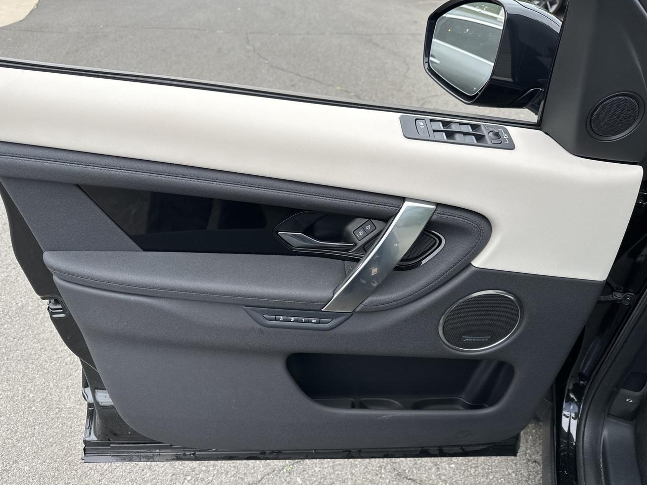 2025 Land Rover Discovery Sport S Chantilly VA
