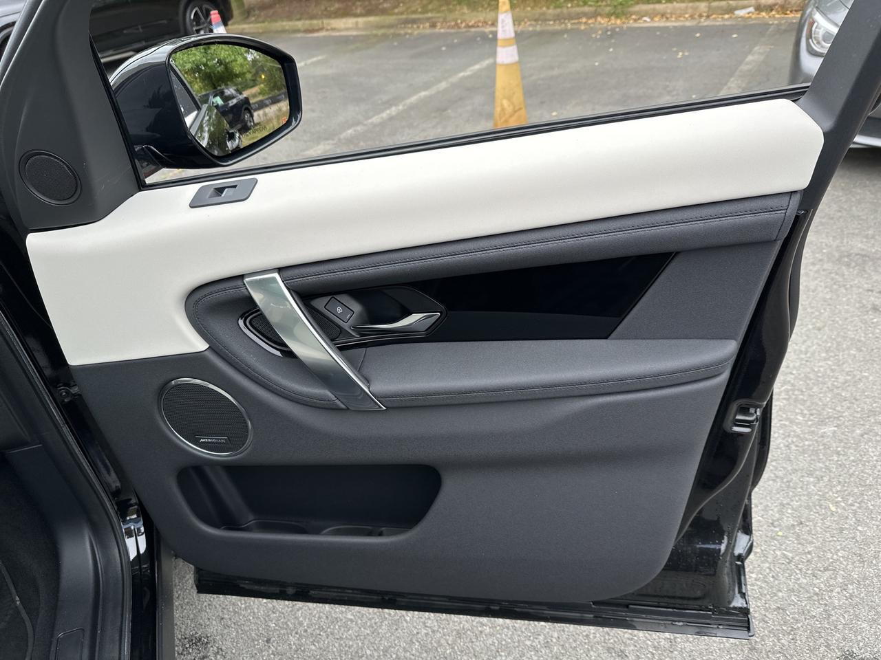 2025 Land Rover Discovery Sport S Chantilly VA
