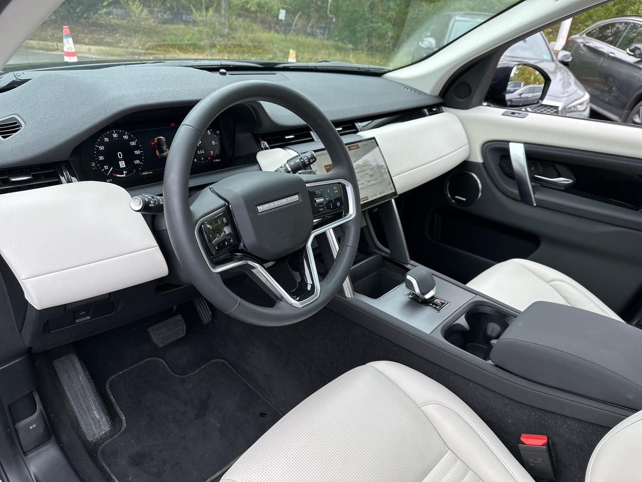 2025 Land Rover Discovery Sport S Chantilly VA