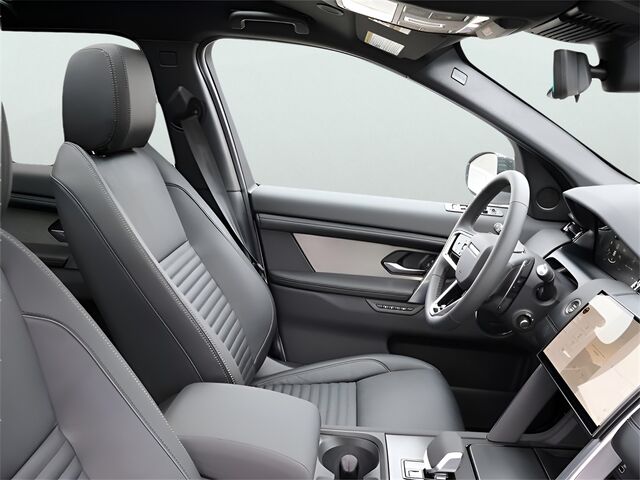 2025 Land Rover Discovery Sport SE Oshkosh WI