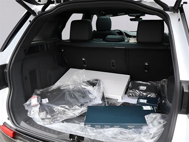 2025 Land Rover Discovery Sport SE Oshkosh WI