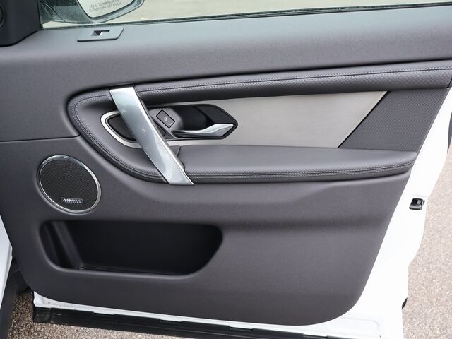 2025 Land Rover Discovery Sport SE Oshkosh WI