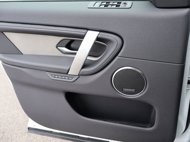 2025 Land Rover Discovery Sport SE Oshkosh WI