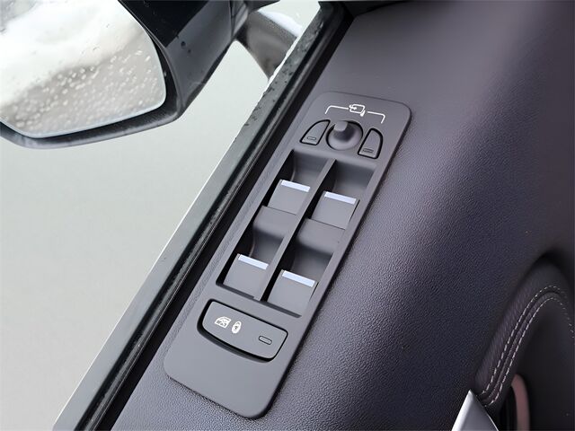 2025 Land Rover Discovery Sport SE Oshkosh WI