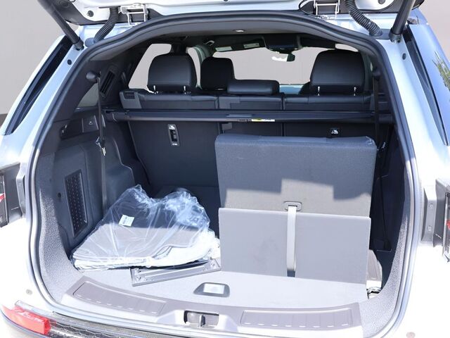 2025 Land Rover Discovery Sport SE Oshkosh WI