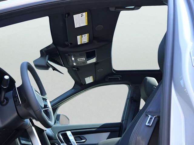 2025 Land Rover Discovery Sport SE Oshkosh WI