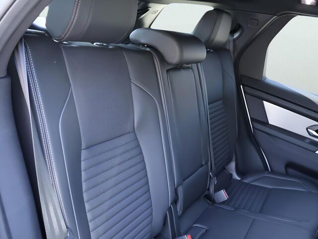 2025 Land Rover Discovery Sport SE Oshkosh WI