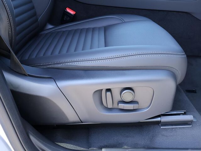 2025 Land Rover Discovery Sport SE Oshkosh WI