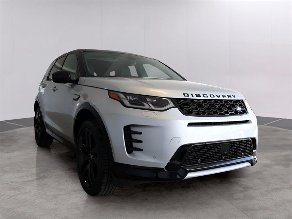 2025 Land Rover Discovery Sport SE