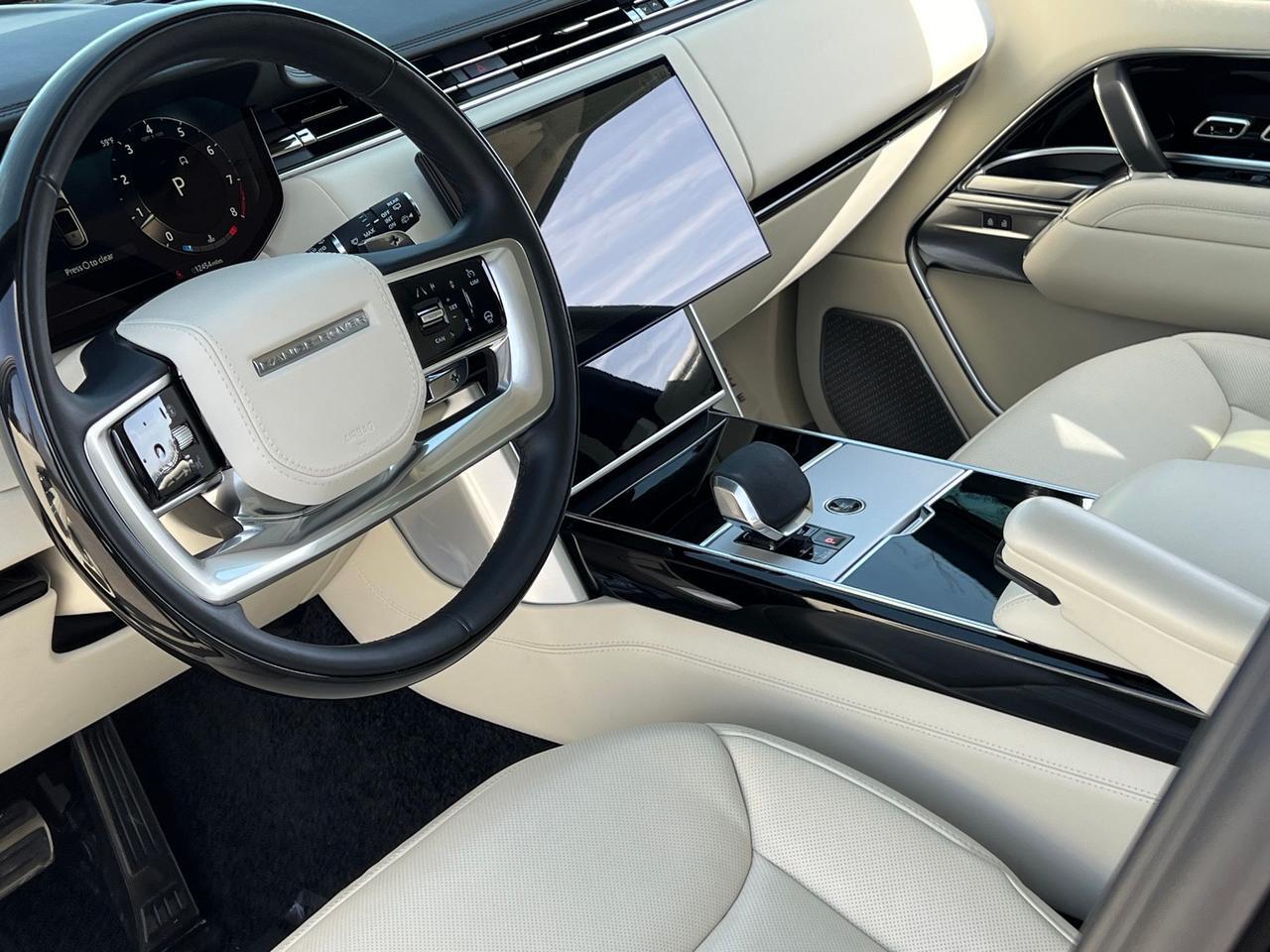 2025 Land Rover Range Rover Autobiography