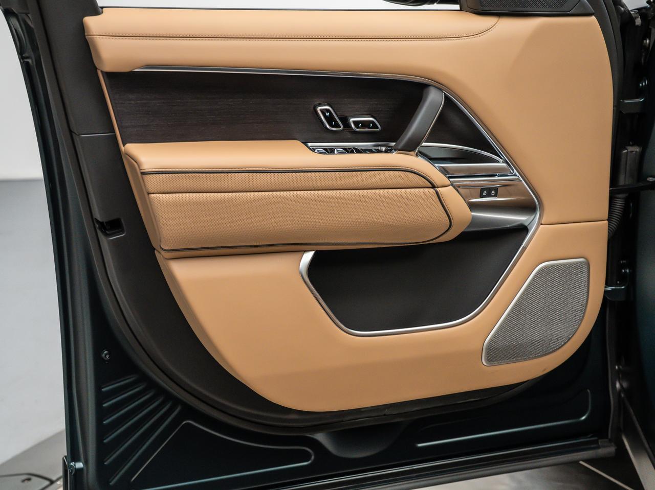 2025 Land Rover Range Rover Autobiography LWB Van Nuys CA