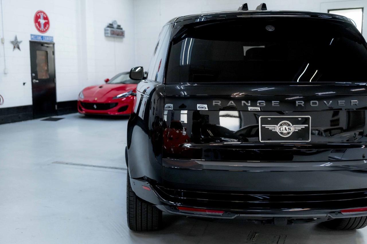 2025 Land Rover Range Rover Autobiography photo 12