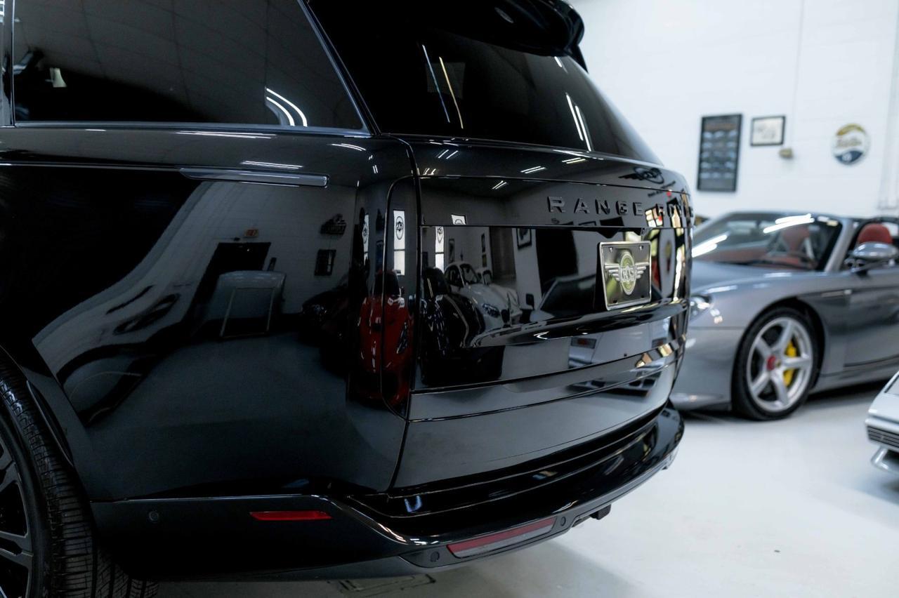 2025 Land Rover Range Rover Autobiography photo 19