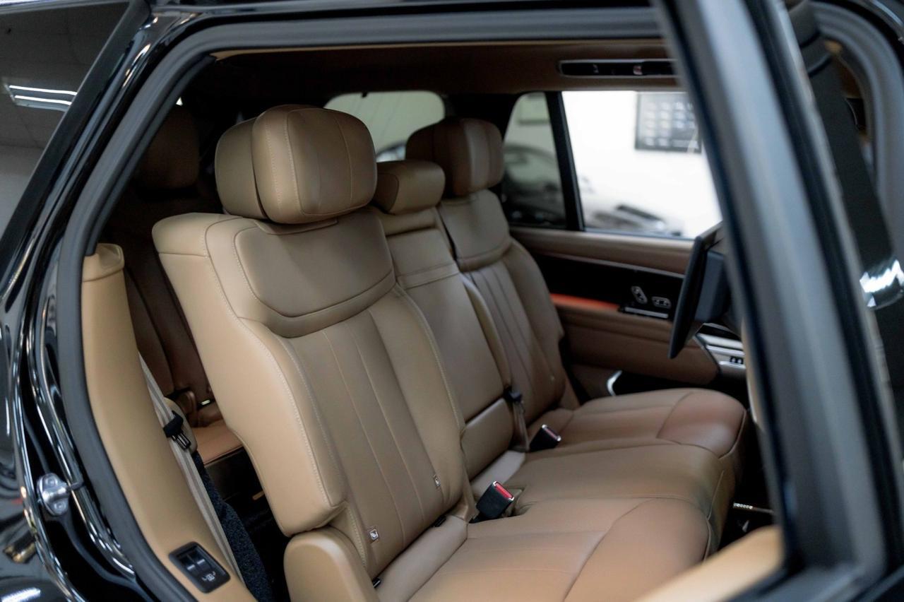 2025 Land Rover Range Rover Autobiography photo 60