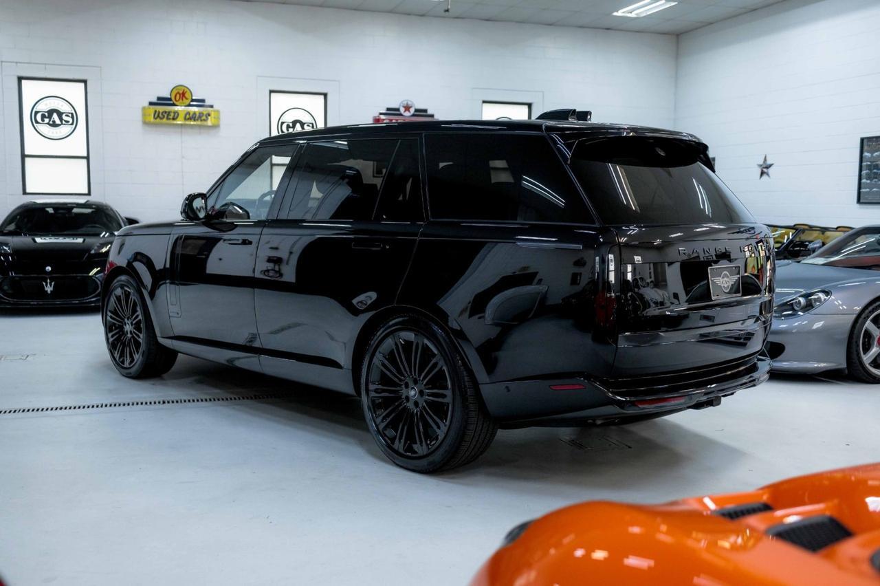 2025 Land Rover Range Rover Autobiography photo 7