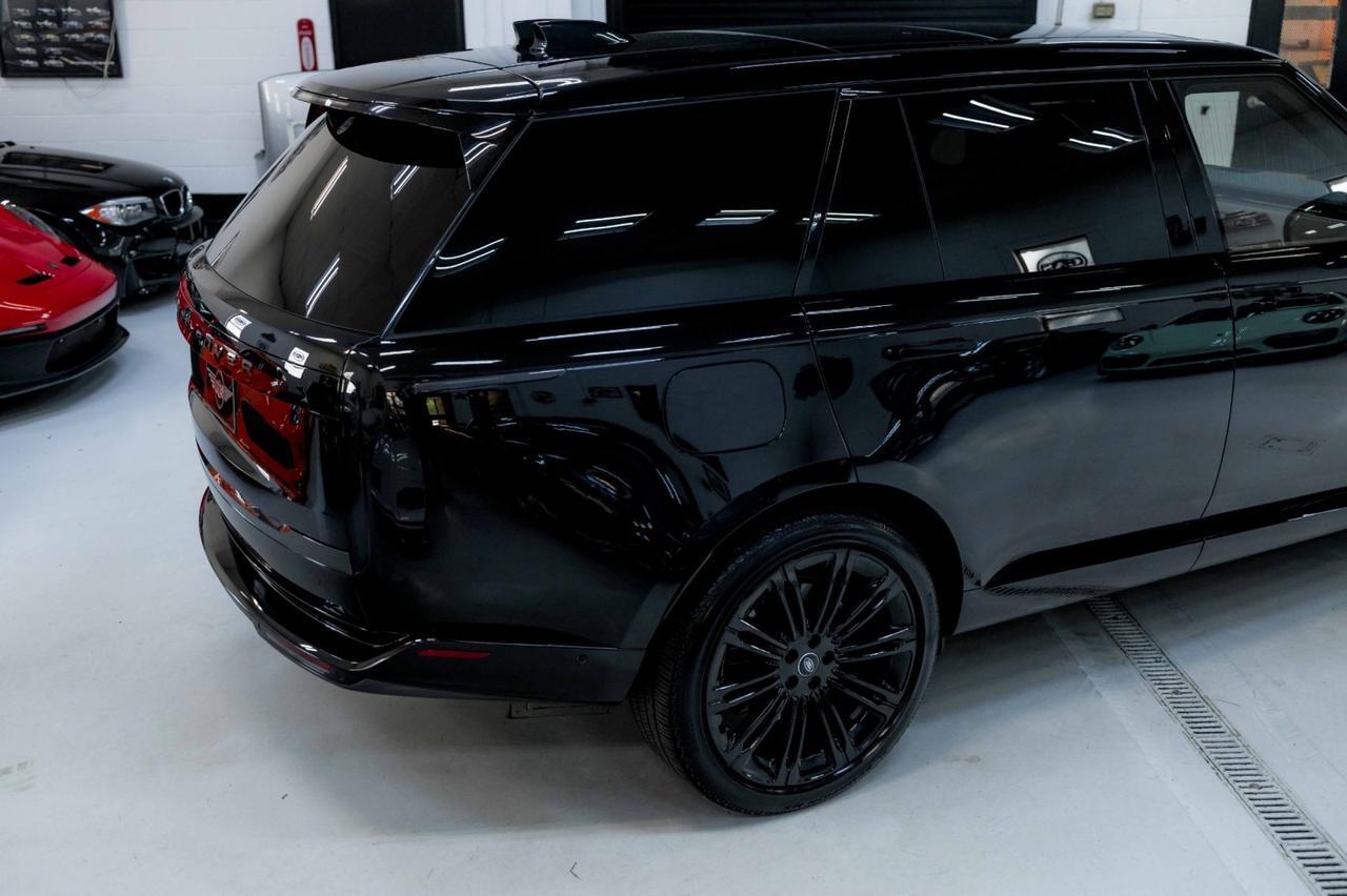 2025 Land Rover Range Rover Autobiography photo 25
