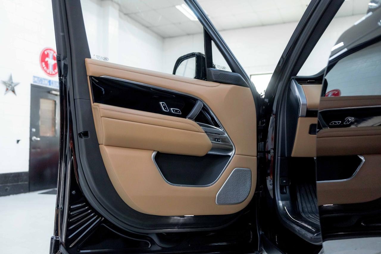 2025 Land Rover Range Rover Autobiography photo 31