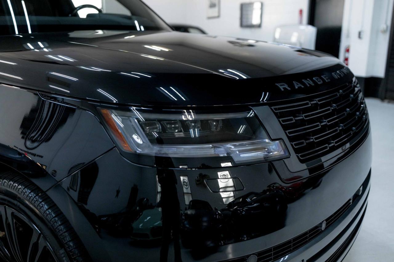 2025 Land Rover Range Rover Autobiography photo 14