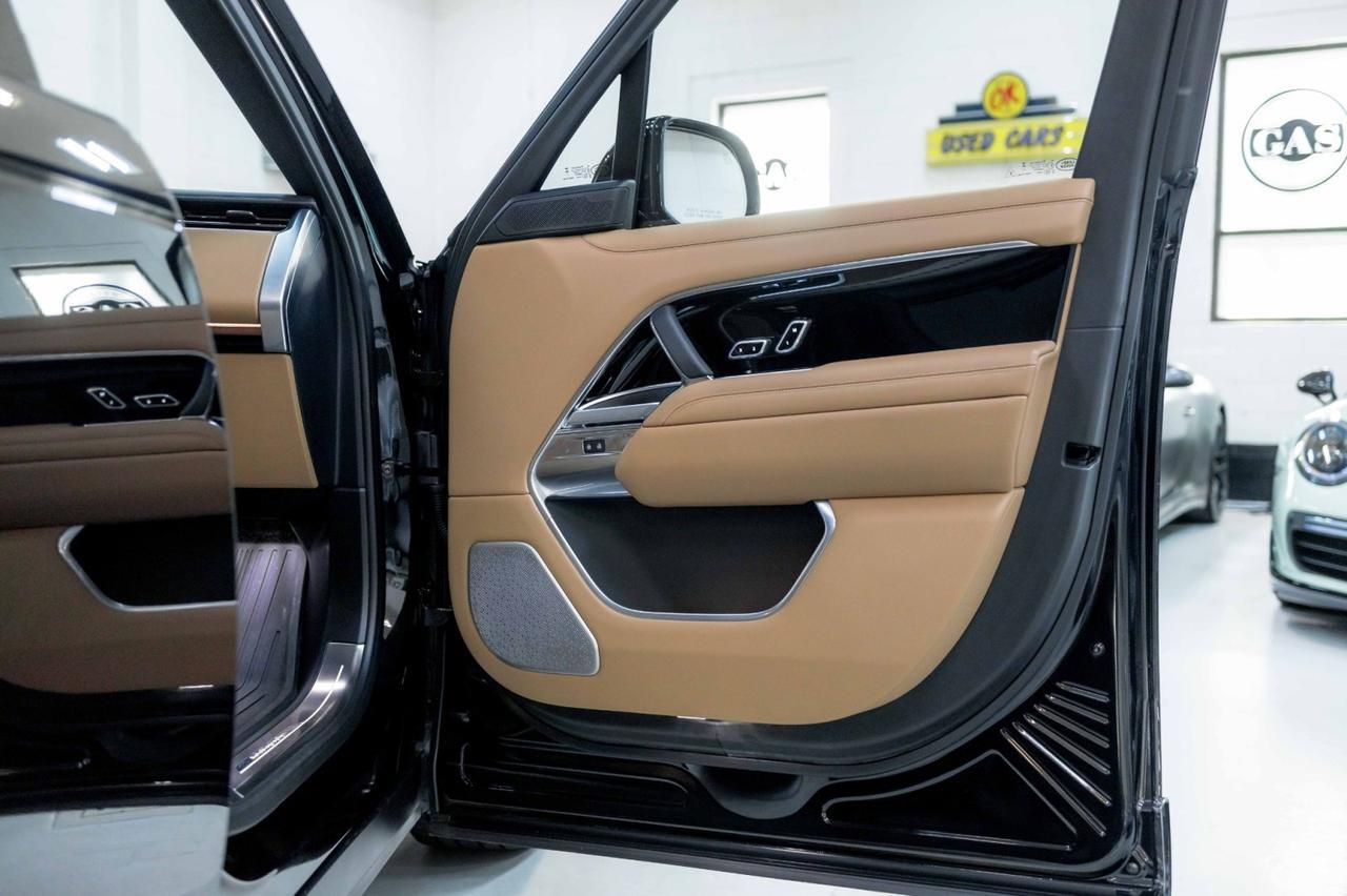 2025 Land Rover Range Rover Autobiography photo 33