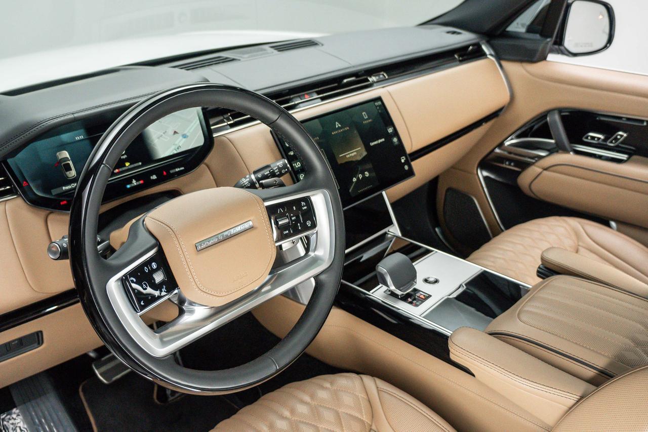 2025 Land Rover Range Rover Autobiography SWB Van Nuys CA