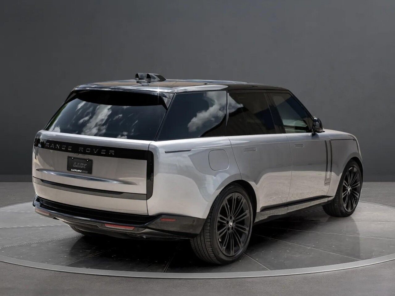 2025 Land Rover Range Rover Autobiography