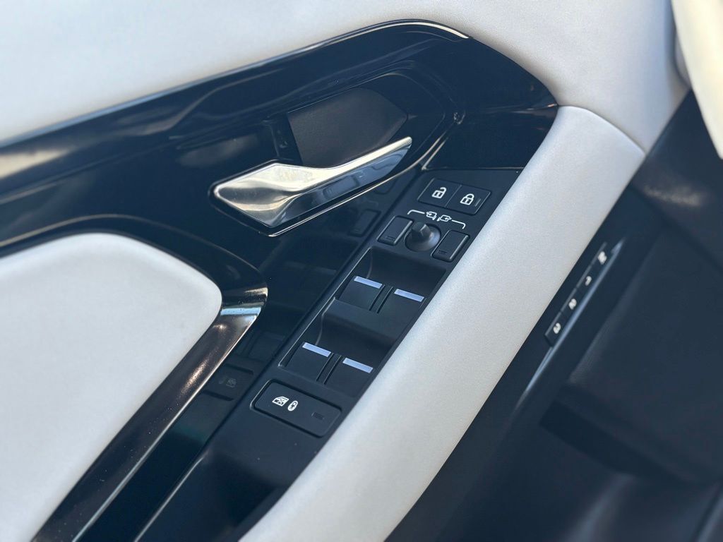 2025 Land Rover Range Rover Evoque Dynamic Tucson AZ