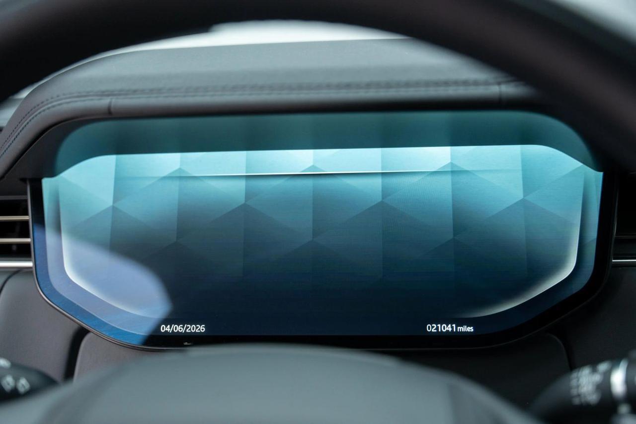 2025 Land Rover Range Rover P400 SE Sport Utility 4D St. Louis MO