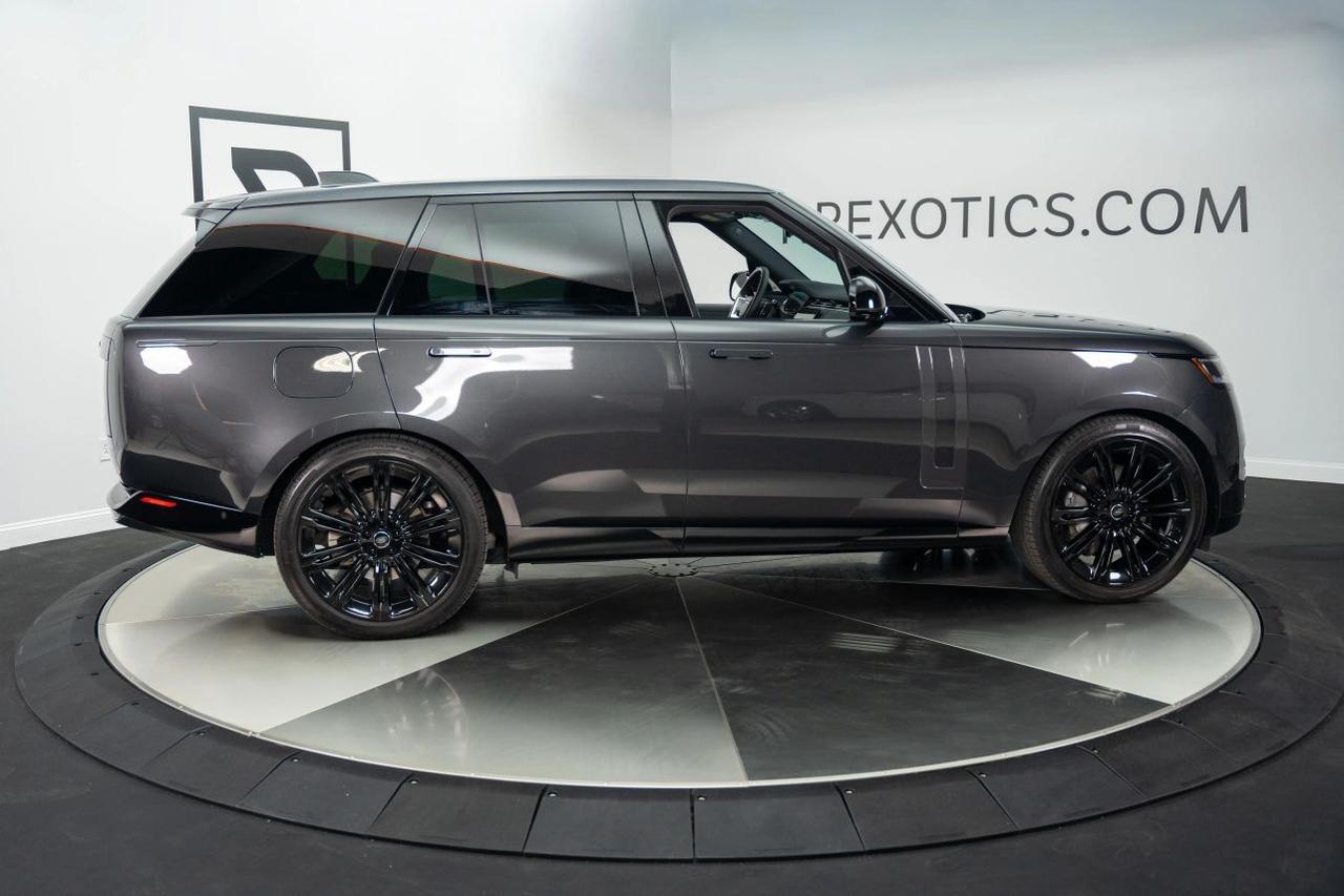 2025 Land Rover Range Rover P400 SE Sport Utility 4D St. Louis MO
