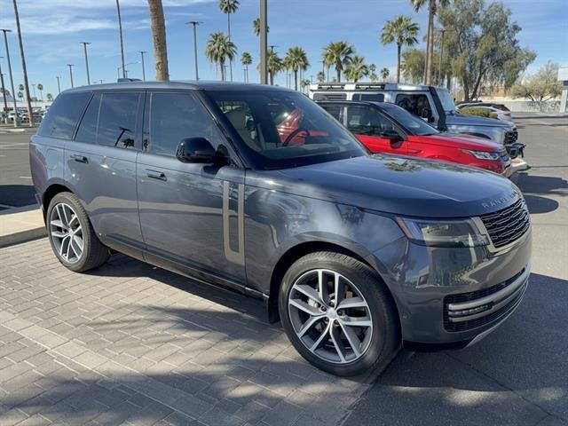 2025 Land Rover Range Rover P400 SE