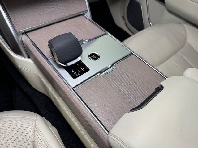 2025 Land Rover Range Rover P530 Autobiography Meridian Signature audio, rear infotainment, executive seating AND MUCH MORE!!! Fort Lauderdale FL
