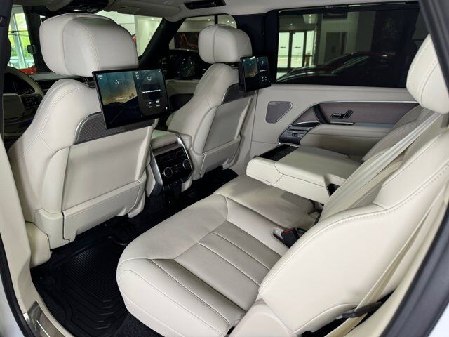 2025 Land Rover Range Rover P530 Autobiography Meridian Signature audio, rear infotainment, executive seating AND MUCH MORE!!! Fort Lauderdale FL