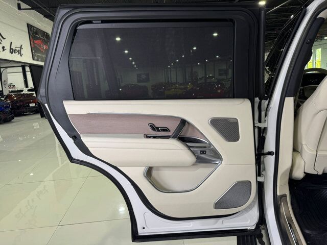2025 Land Rover Range Rover P530 Autobiography Meridian Signature audio, rear infotainment, executive seating AND MUCH MORE!!! Fort Lauderdale FL