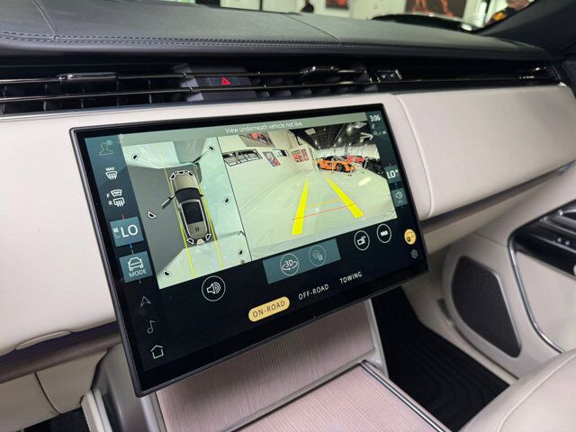 2025 Land Rover Range Rover P530 Autobiography Meridian Signature audio, rear infotainment, executive seating AND MUCH MORE!!! Fort Lauderdale FL