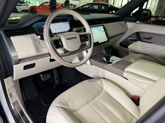 2025 Land Rover Range Rover P530 Autobiography Meridian Signature audio, rear infotainment, executive seating AND MUCH MORE!!! Fort Lauderdale FL