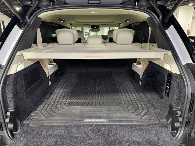 2025 Land Rover Range Rover P530 Autobiography Meridian Signature audio, rear infotainment, executive seating AND MUCH MORE!!! Fort Lauderdale FL