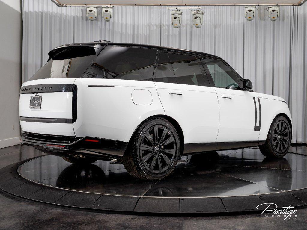 2025 Land Rover Range Rover P530 Autobiography SWB North Miami Beach FL