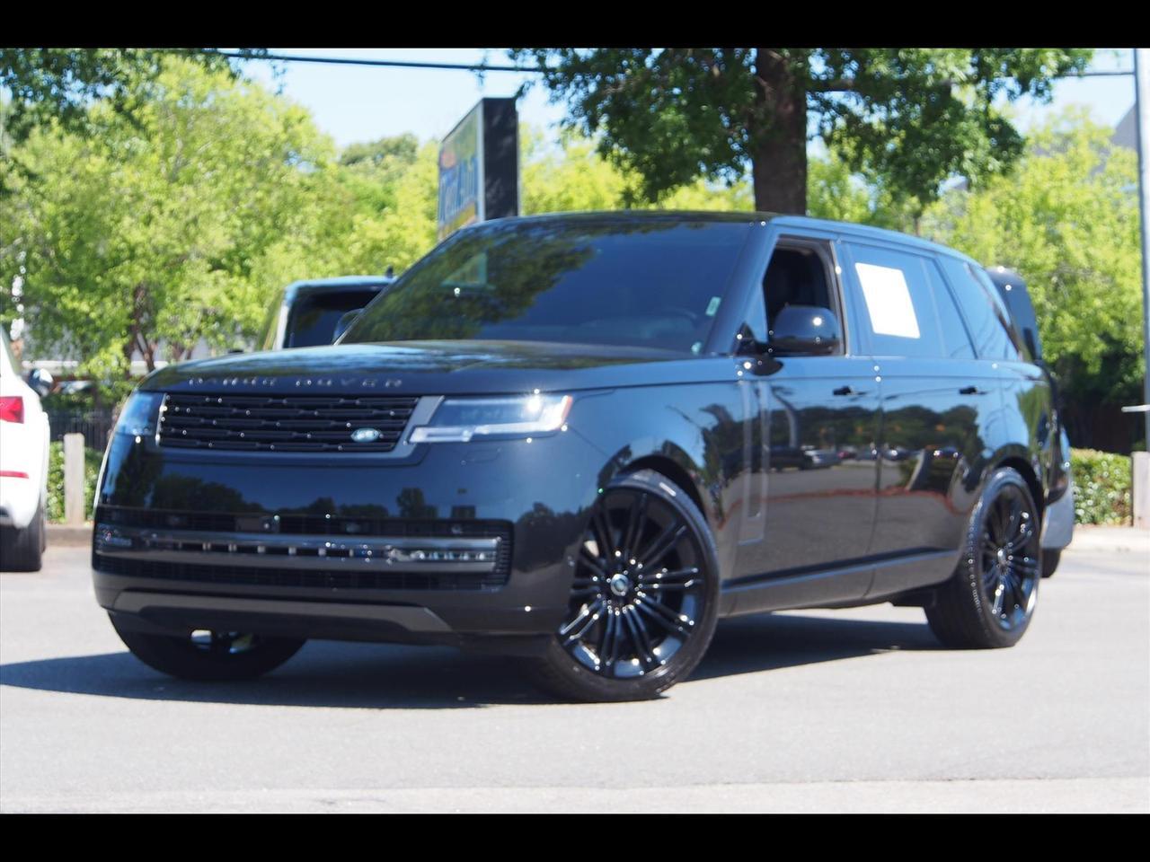 2025 Land Rover Range Rover P530 SE LWB